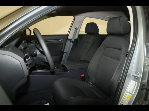 Used 2025 Honda Civic LX image 11