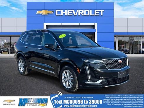 Used 2024 Cadillac XT6 Luxury w/ LPO, Floor Liner Package image 1