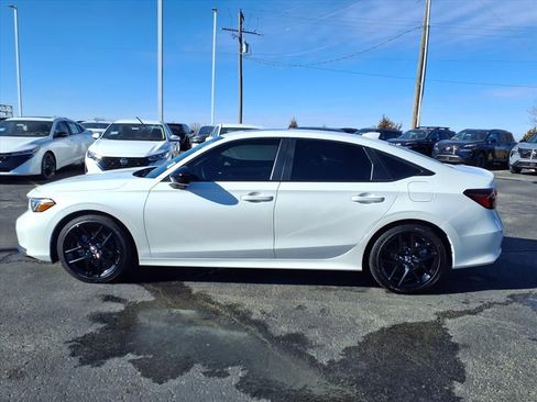 Used 2025 Honda Civic Sport image 22