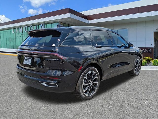 New 2026 Lincoln Nautilus Reserve AWD/4WD image 4