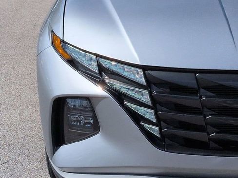 Used 2024 Hyundai Tucson SE image 10