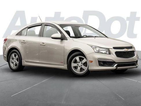 Used 2015 Chevrolet Cruze LT w/ RS Package FWD image 1