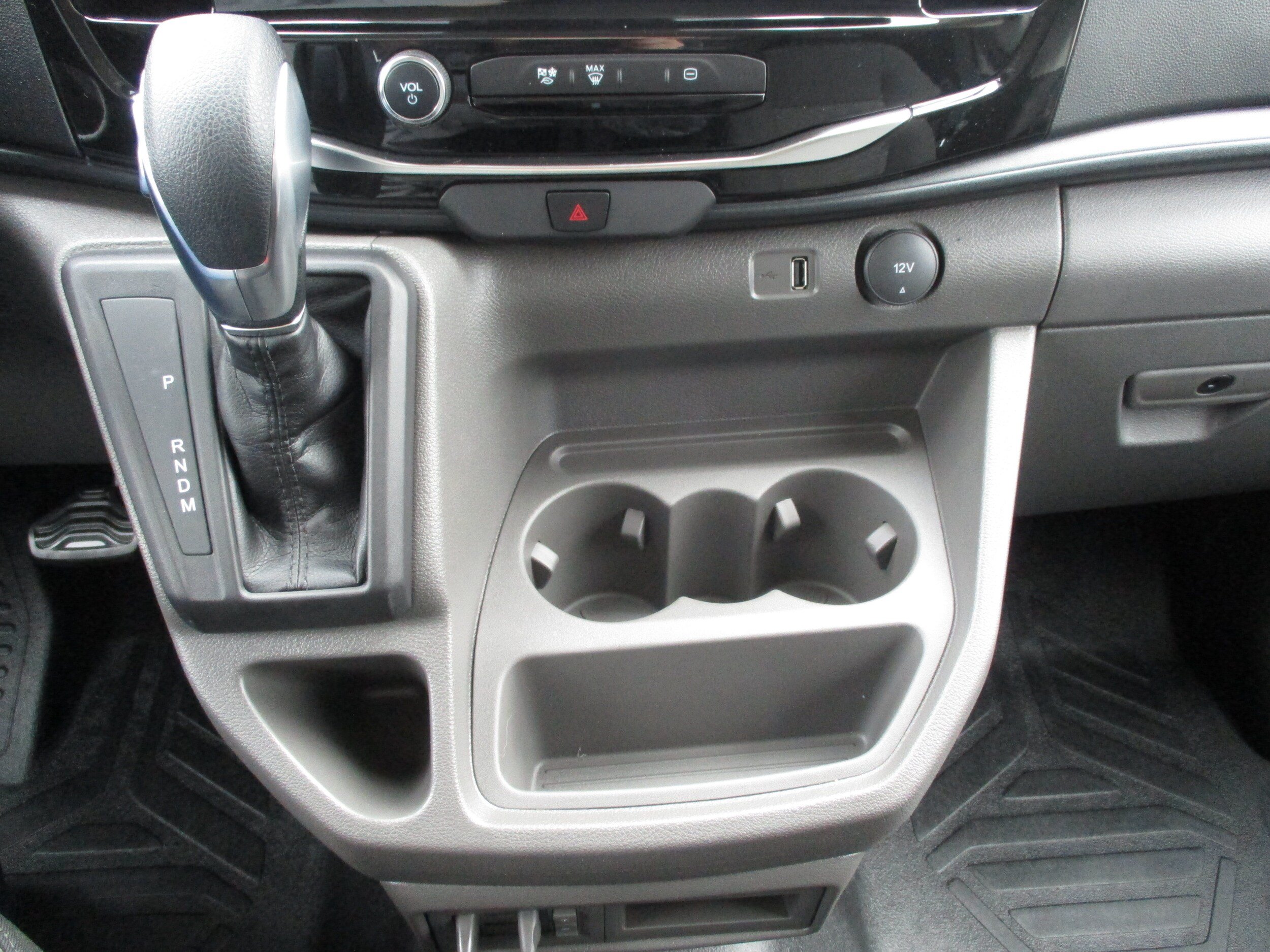 Used 2025 Ford Transit 250 148 Medium Roof w/ Interior Upgrade Package RWD image 26