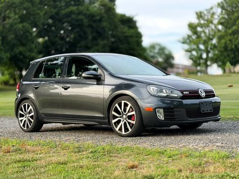 Used 2012 Volkswagen GTI 4-Door FWD image 3