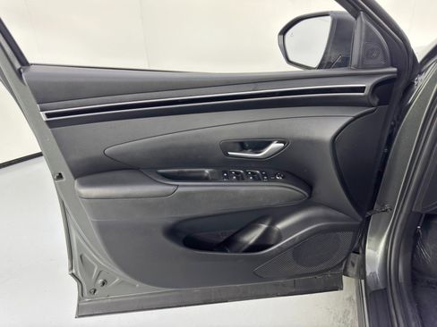 Used 2023 Hyundai Tucson SE image 34