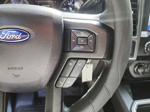 Used 2020 Ford F350 XLT w/ XLT Premium Package image 23