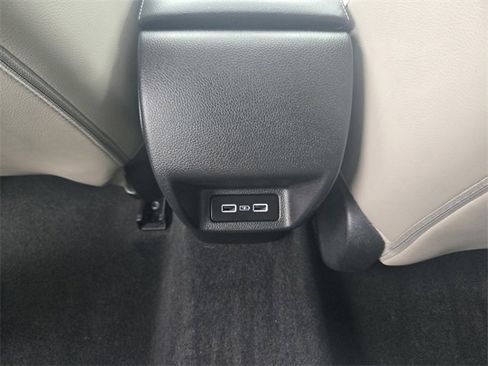 Used 2023 Honda Civic Sport Touring image 10