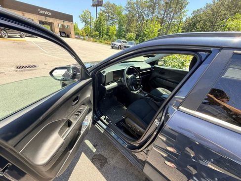 Used 2024 Hyundai Kona SEL FWD image 8