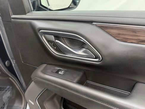 Used 2021 Chevrolet Tahoe LT image 24