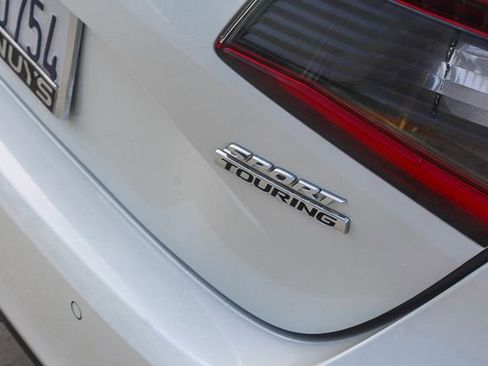 Used 2022 Honda Civic Sport Touring image 12