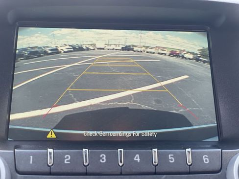 Used 2017 Chevrolet Equinox LS FWD image 15