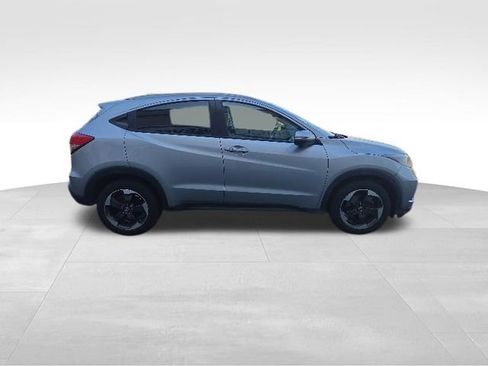 Used 2018 Honda HR-V EX-L image 6