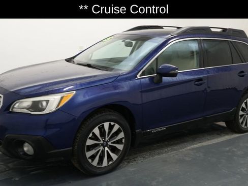 Used 2015 Subaru Outback 2.5i Limited image 4