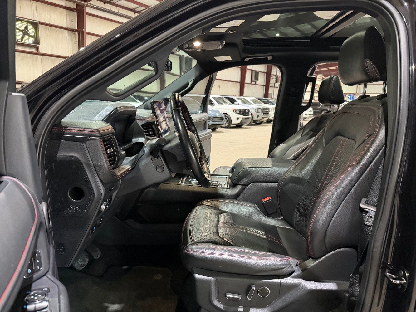 Used 2022 Ford Expedition Max Limited AWD/4WD image 13