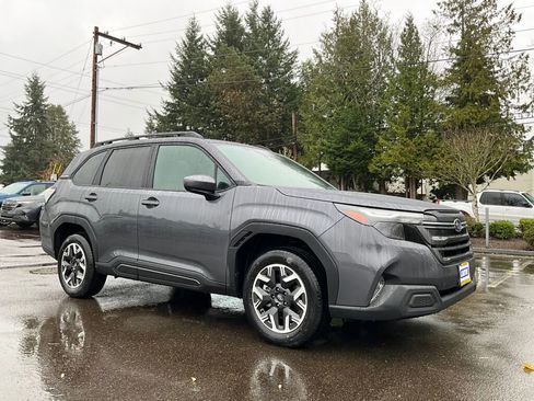 New 2026 Subaru Forester Premium image 2