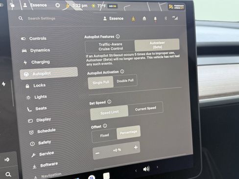 Used 2024 Tesla Model Y Long Range image 80