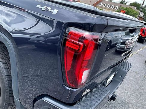 Used 2024 GMC Sierra 1500 Elevation AWD/4WD image 23