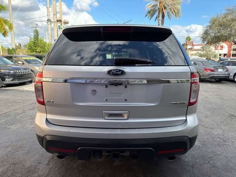 Used 2013 Ford Explorer XLT image 4