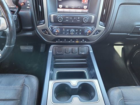Used 2015 GMC Sierra 2500 Denali image 11