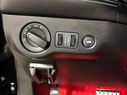 Used 2023 Dodge Challenger SRT Hellcat image 30