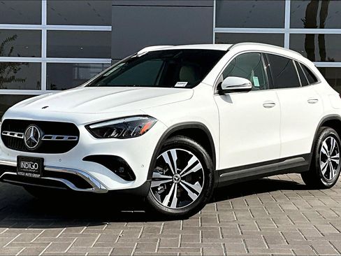 Used 2024 Mercedes-Benz GLA 250 4MATIC image 1