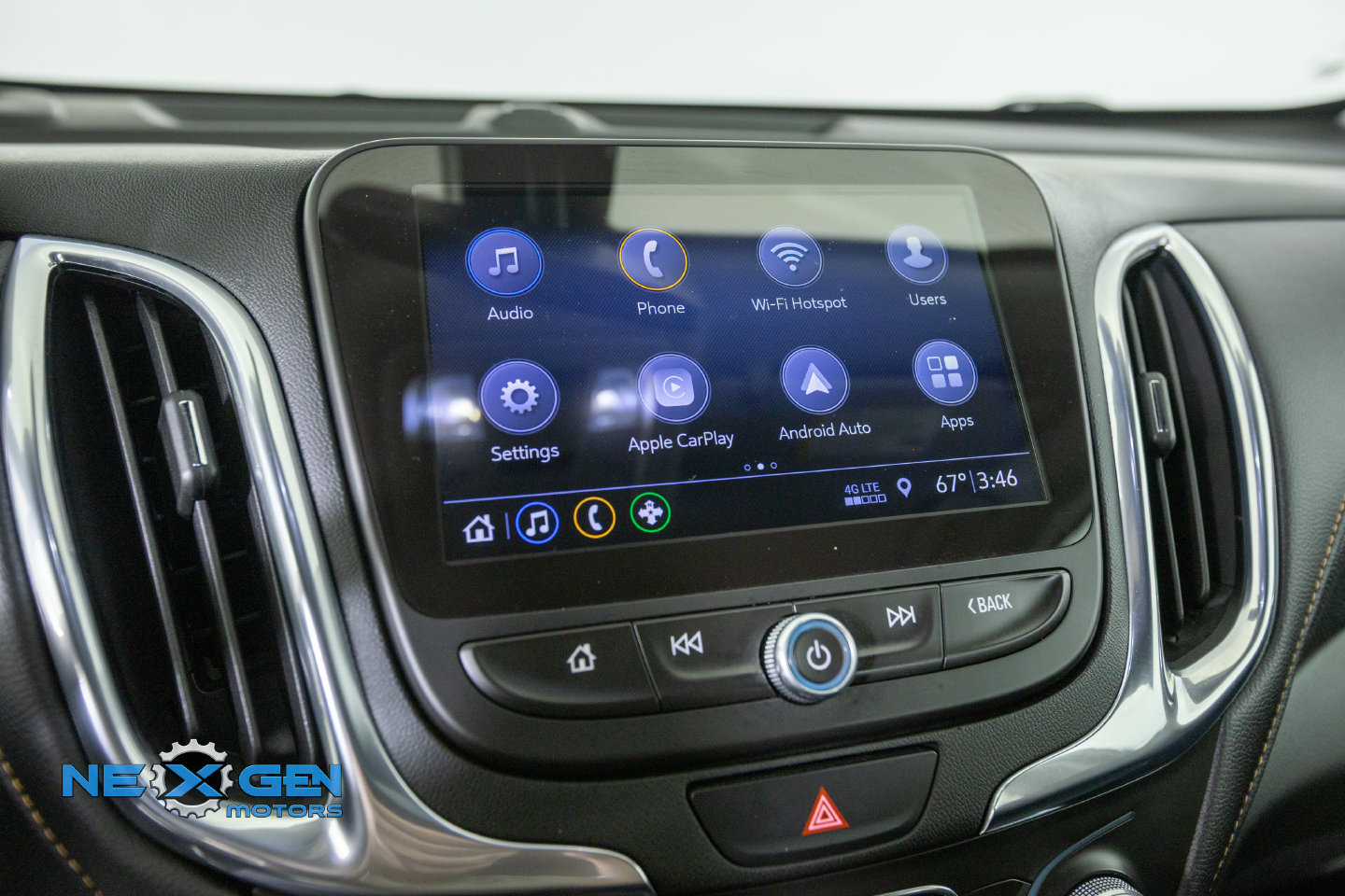 Used 2021 Chevrolet Equinox Premier AWD/4WD image 19