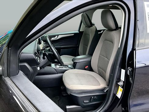 Used 2021 Ford Escape SE w/ SE Sport Appearance Package AWD/4WD image 9