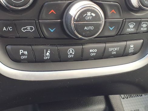 Used 2020 Dodge Durango Citadel w/ Technology Group AWD/4WD image 17