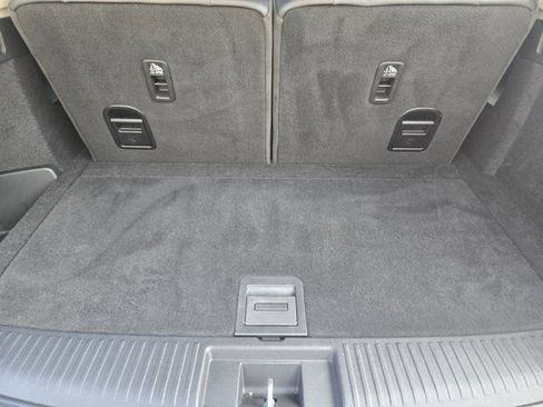 Certified 2025 Acura MDX FWD w/ Technology Package image 32