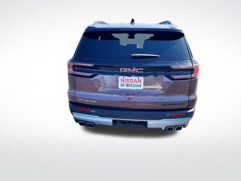 Used 2025 GMC Acadia Elevation image 4
