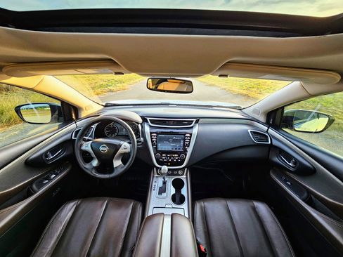 Used 2015 Nissan Murano Platinum w/ Platinum Technology Package image 10