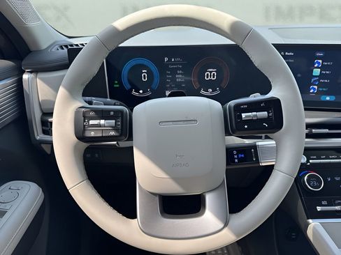 Used 2024 Hyundai Santa Fe SEL image 13