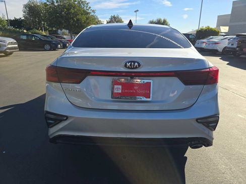 Used 2021 Kia Forte LXS image 14