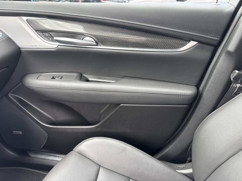 New 2025 Cadillac XT5 Sportv AWD/4WD image 24