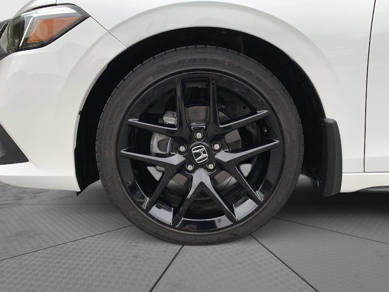 Certified 2024 Honda Civic Sport image 9
