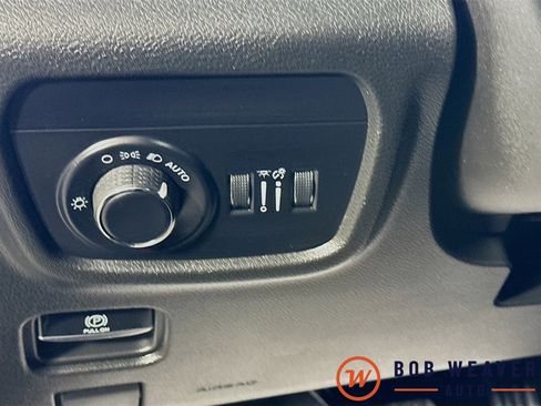 Used 2024 Jeep Grand Cherokee Laredo X w/ Luxury Tech Group I image 10