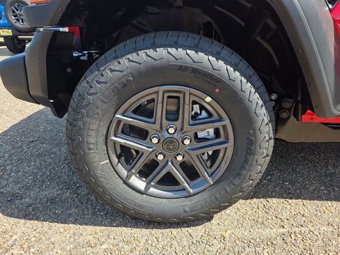 New 2026 Jeep Wrangler Unlimited Sport AWD/4WD image 19