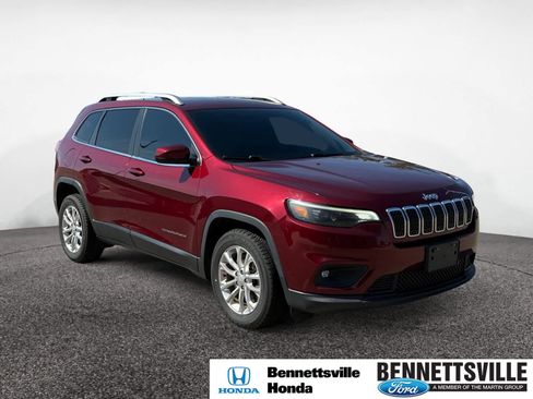 Used 2019 Jeep Cherokee Latitude w/ Popular Appearance Group image 7