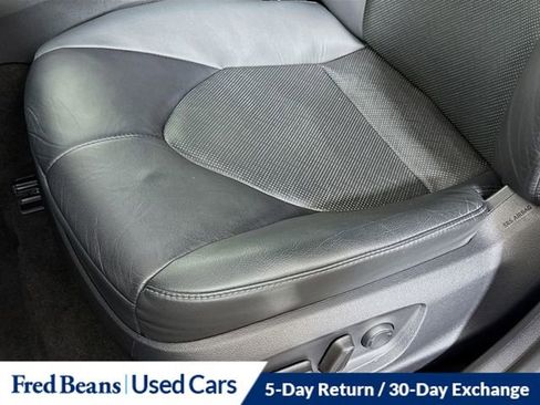 Used 2023 Toyota Camry XLE w/ Navigation Package image 20