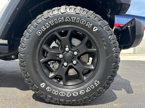 Used 2022 Jeep Wrangler Unlimited Sport AWD/4WD image 33