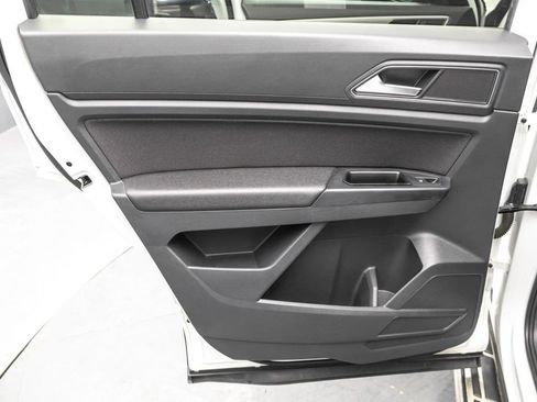 Used 2018 Volkswagen Atlas S image 24