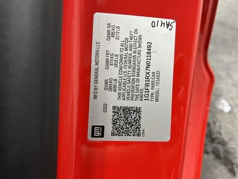 Certified 2022 Chevrolet Camaro LT RWD image 32