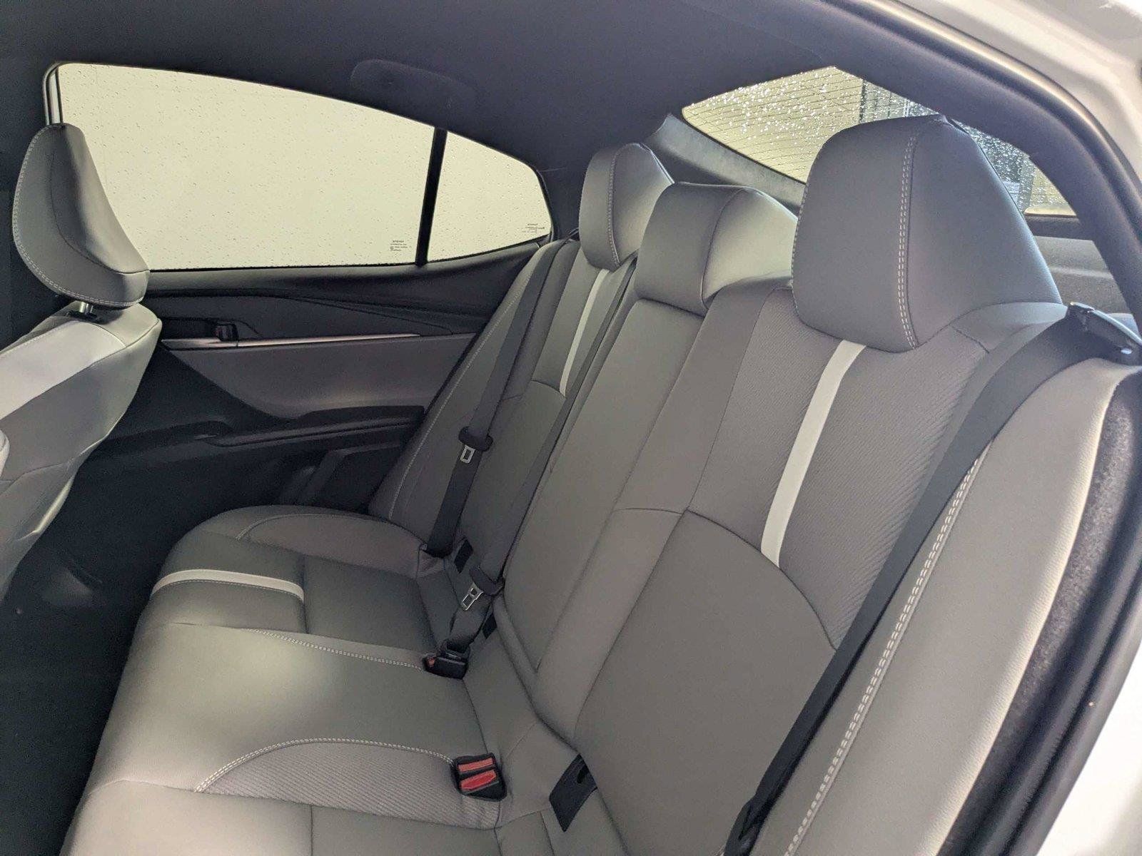 Used 2026 Toyota Camry SE w/ Convenience Package FWD image 33