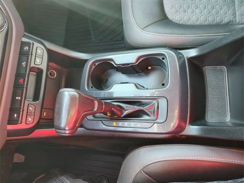 Used 2018 Chevrolet Colorado Z71 image 25