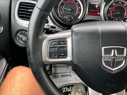 Used 2015 Dodge Journey Crossroad w/ Flexible Seating Group FWD image 23