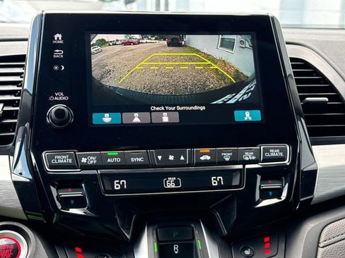 Used 2018 Honda Odyssey EX-L image 32