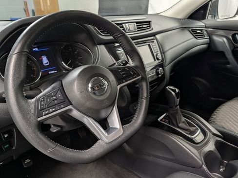 Used 2019 Nissan Rogue S w/ Special Edition Package AWD/4WD image 16