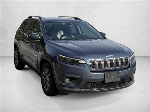 Used 2020 Jeep Cherokee Latitude Plus image 4
