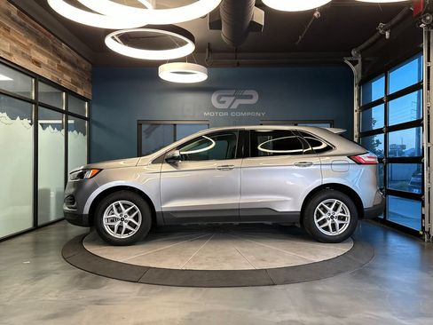 Used 2024 Ford Edge SEL AWD/4WD image 6