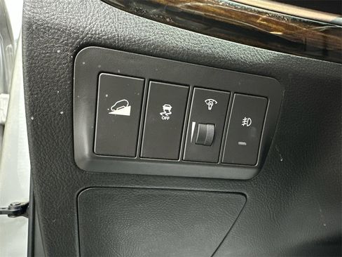 Used 2012 Hyundai Santa Fe Limited image 32